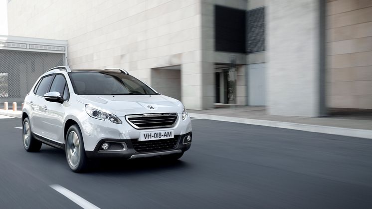 Sverigepremiär för nya crossovern Peugeot 2008