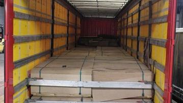 Dover cigarette smuggler floored by jail term (SE 03.17)