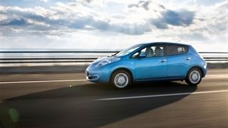 Telenor Connexion、「日産リーフ」へ 専用ITシステム通信モジュールを提供