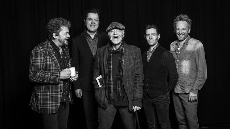 Kim Larsen & Kjukken præsenterer nyt album og gamle hits