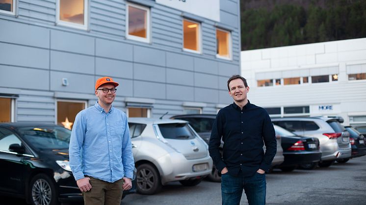 AI-utvikler i Conta, Thomas Frøysa og markedssjef i Conta, Dag Steinsvik.