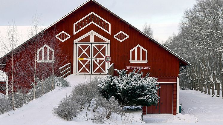 Stockholms trävaruhandelsförening sponsrar Hantverksladan Riddersvik.