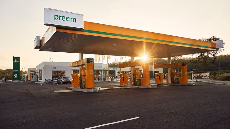 Securitas tecknar avtal med Preem som avser parkeringsservice på samtliga stationer i Sverige. Foto: Preem.