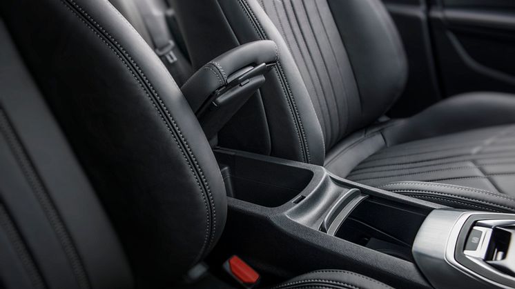 Den rymliga interiören i nya Peugeot 308