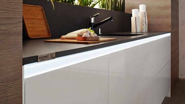 Suede, den innovativa sammetslena Silestone®-ytan. Samma enastående hållbarhet.