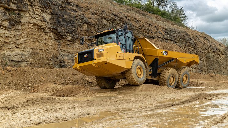 Cat 725 dumper