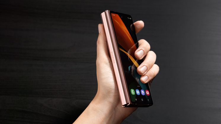 Samsung Galaxy Z Fold2_4