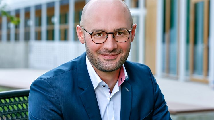 Sebastian Bayer: Selbstdiagnostik ein Thema für dm 