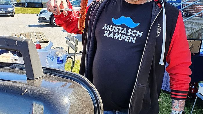 Mustaschkampen_Hans_Wendt_korvgrillning_700