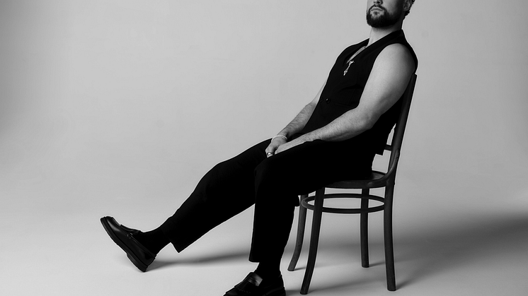 Calum Scott.png