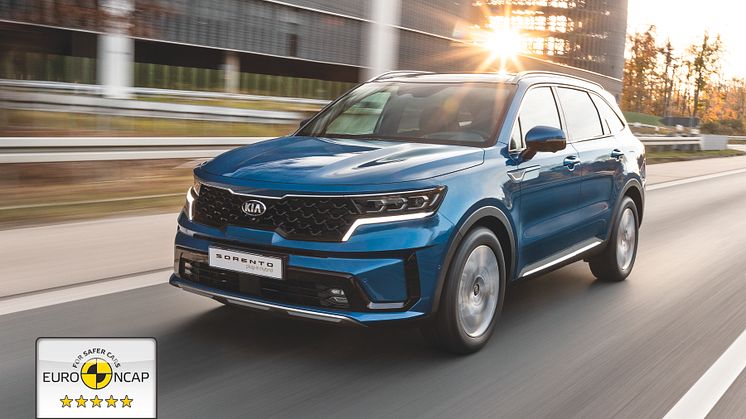 Den nye KIA Sorento er en rummelig, effektiv SUV i høj kvalitet med plads til op til syv personer, og ejerne kan stole på, at den også leverer et højt niveau af sikkerhed