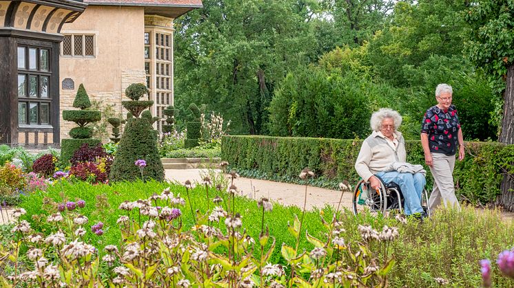 In the garden of Cecilienhof Country House