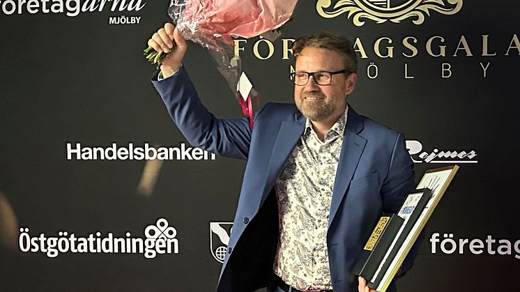 Fredrik Sjöqvist utsågs till årets företagare på företagsgalan i Mjölby kommun.jpeg