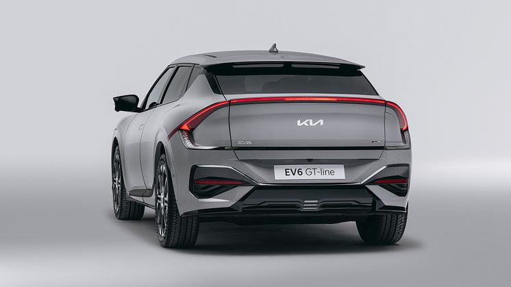 kia-new-ev6-my25-wolf-grey-studio-static-highres-8.jpg