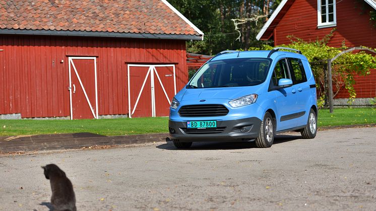 Nye Transit Courier fra Ford har allerede blitt svært populær blant norske varebilkjøpere.
