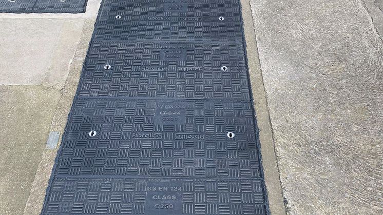 Fibrelite covers are chemically inert and have an anti-slip tread pattern