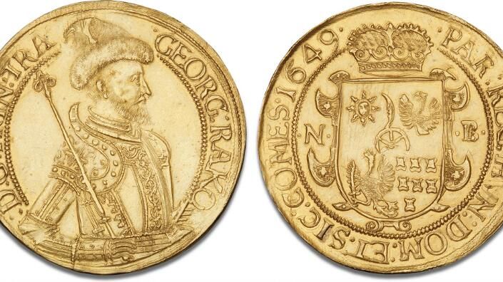 Seks gulddukater fik millionhammerslag på Bruun Rasmussens møntauktion i Bredgade den 8. november. Aftenens dyreste mønt blev en 10 dukat fra 1649, som endte med et hammerslag på hele 2.450.000 kr.