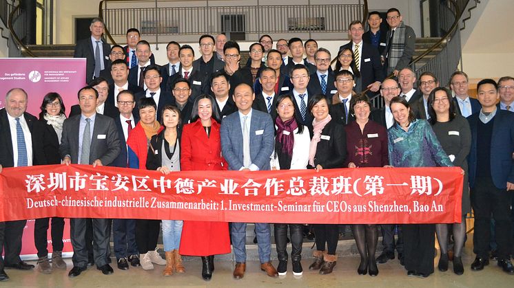 Nach dem Seminar: 30 CEO’s aus Shenzhen, deutsche Unternehmer, Vertreter von HdWM, IB, IHK Rhein-Neckar, BVMW und Universität Mannheim.
