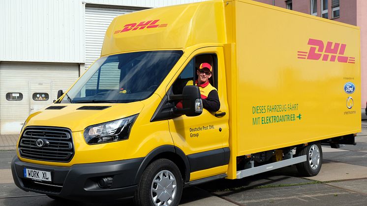 Deutsche Post DHL Group og Ford presenterte i dag den første av i alt 150 elektriske varebiler de skal produsere i fellesskap i løpet av året.