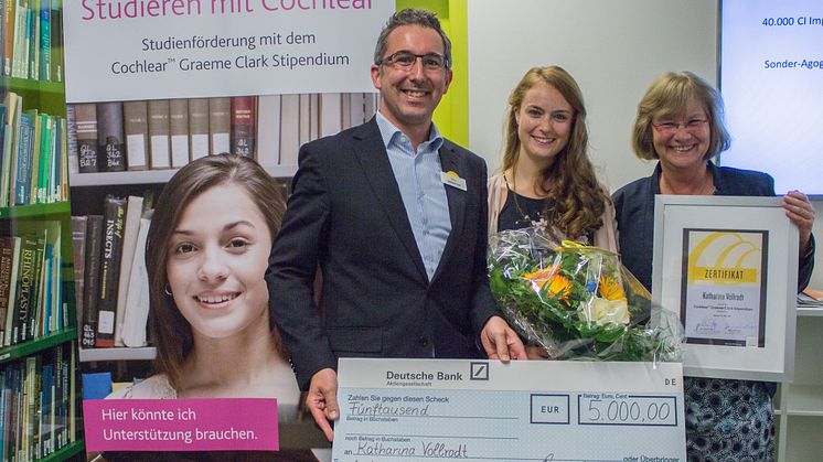 Ehrung für gehörlose Patientin der Universitätsklinik Aachen