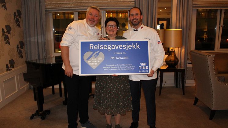 2.plass Årets matglede bedrift_Fra venstre. Matfaglig ansvarlig TINE Partner, Pål Jetmundsen, daglig leder, Mat so klart, Martha Nistad og juryformann og Bocuse d’Or vinner, Ørjan Johannessen.JPG