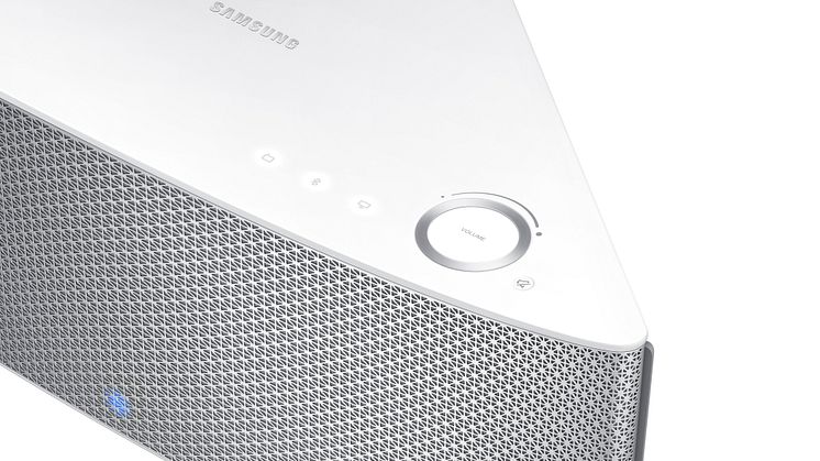 M7 White_006