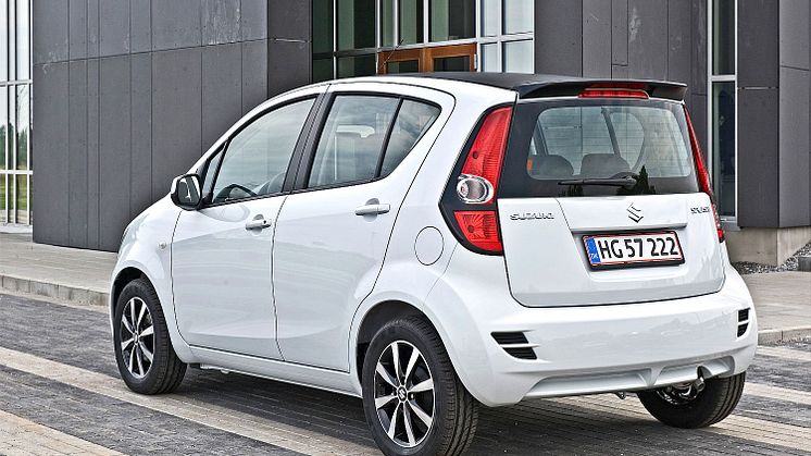 Suzuki Splash med Blackline udstyrspakke