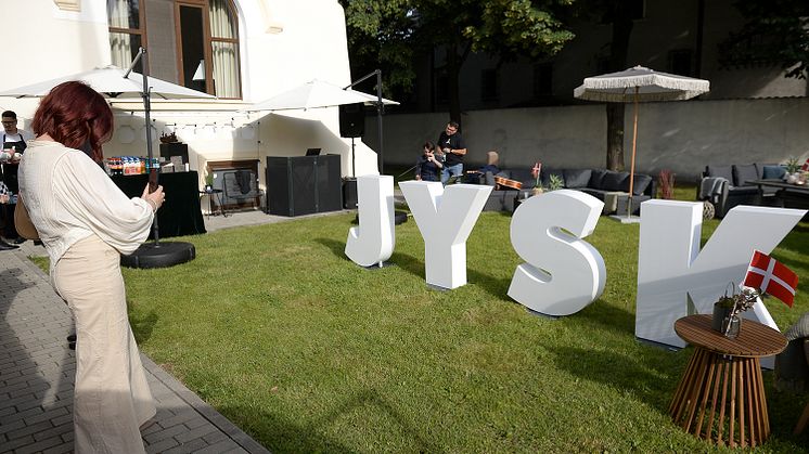 JYSK a lansat colecția de mobilier și accesorii de grădină pentru vara 2024 (5).jpg