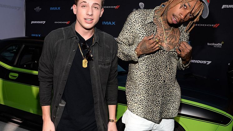 Succé för hyllningslåt signerad Wiz Khalifa och Charlie Puth