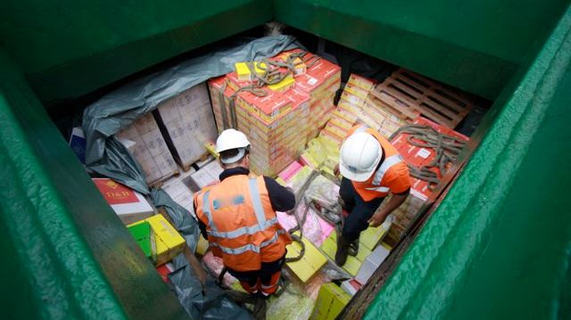 NI 17 14 man arrested in tobacco raid