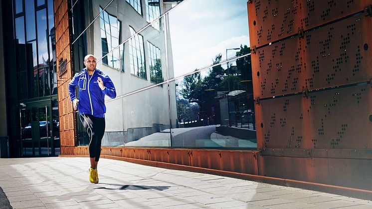 Weightless jacket for athletes who aim to run like the wind – Craft Focus Hood Jacket