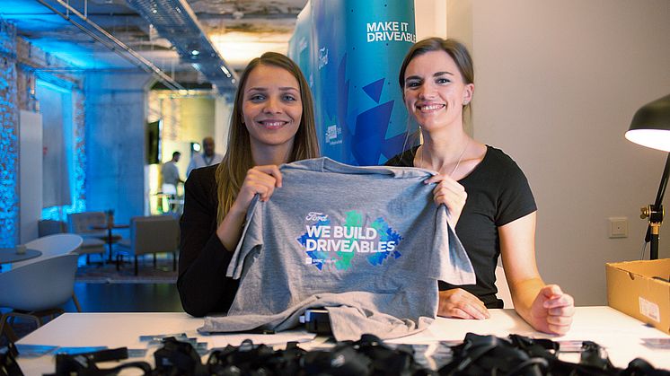 Miért ne kereshetne az autója pénzt, miközben Ön nyaral? Magyar appfejlesztő csapat is nyert Berlinben a Ford SYNC AppLink Mobilitási versenyén
