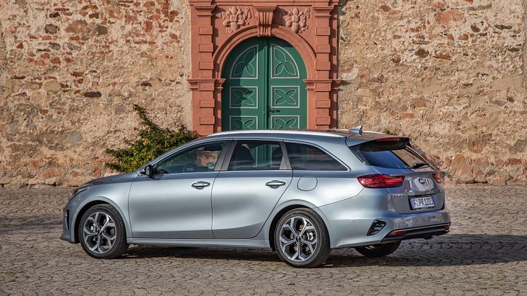 Kia_Ceed_Sportswagon_MJ19_Static_20