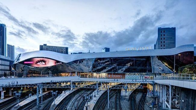 BHM-Birmingham-New-Street-005-650x430