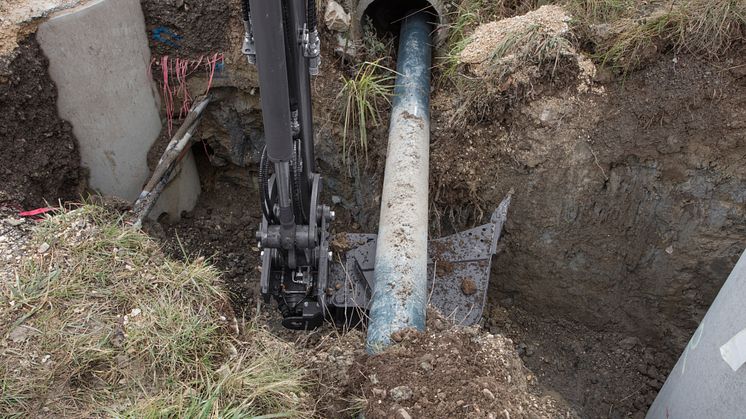 Volvo ECR58 - nya Tilt Quick Coupler