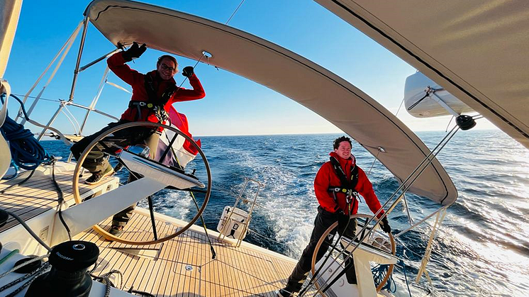 Duco Verheijen (left) and Menno Schröder (right) pictured at the helm of X-Yacht 4.9 Brainstorm in 2022 ARC before an emergency was declared.