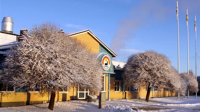 Polarbröd värnar miljön med datorer i second hand