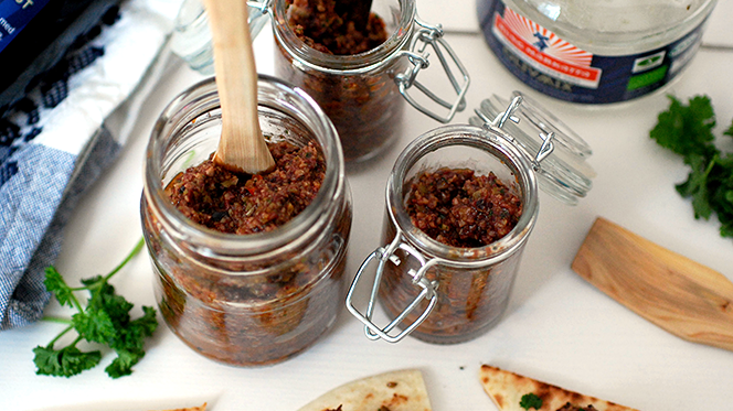 Het olivtapenade på Kung Markatta Olivmix