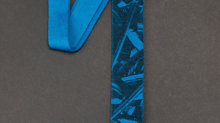 Slips av blågrön ylletrikå, 1960-tal.