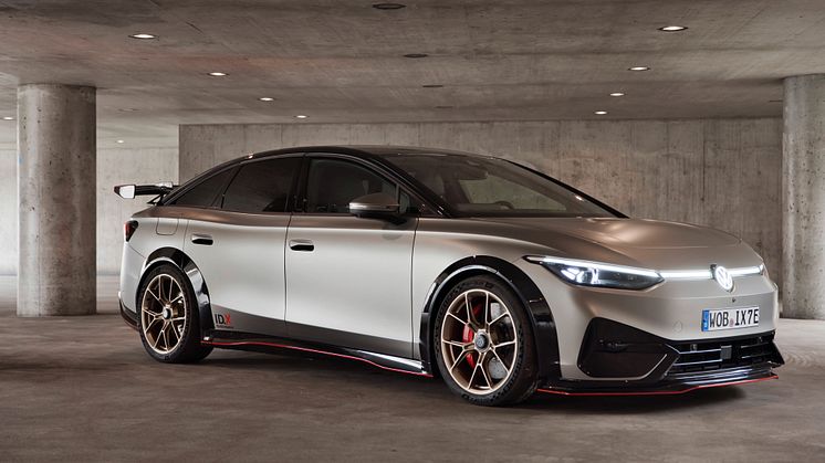 Volkswagen præsenterer ID.X Performance – ID.7 med højspænding