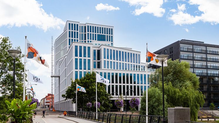 LINK Business Center