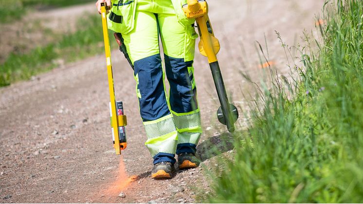 Ledningsanvisning med utsättning i fält 