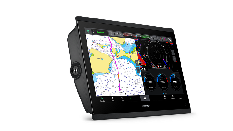 010-02919-00_06_gpsmap16x3_HR_1002_0002_GPSMAP16x3_Combo_3split_Chart_Radar_Engine_APbar_Metric