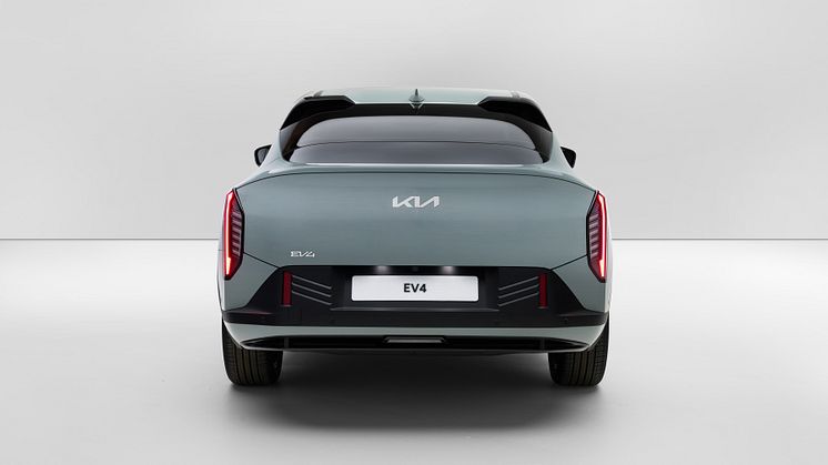 kia-ev4-fastback