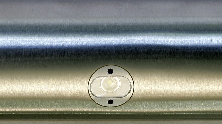 Detalj av HLS ledstång- och trappbelysning.