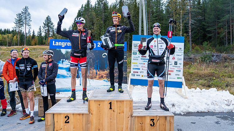 Klæbo på førsteplass, Aune på andreplass og Skinstad på tredjeplass under årets Coop Trysil Rulleskisprint. Foto: Jonas Sjögren