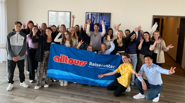 Das erste große Azubi-Treffen von alltours Reisecenter thematisierte intensiv den Erstkontakt mit den Kunden und Kundinnen.