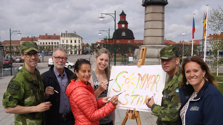 John Lidman, Thomas Karlsson, Helene Wellner, Anna Ohlin Ek, Simon Blom och Elin Axelsson gör gemensam satsning på ett nytt evenemang i somriga Lidköping.