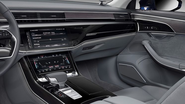 Audi A8 L - interiør