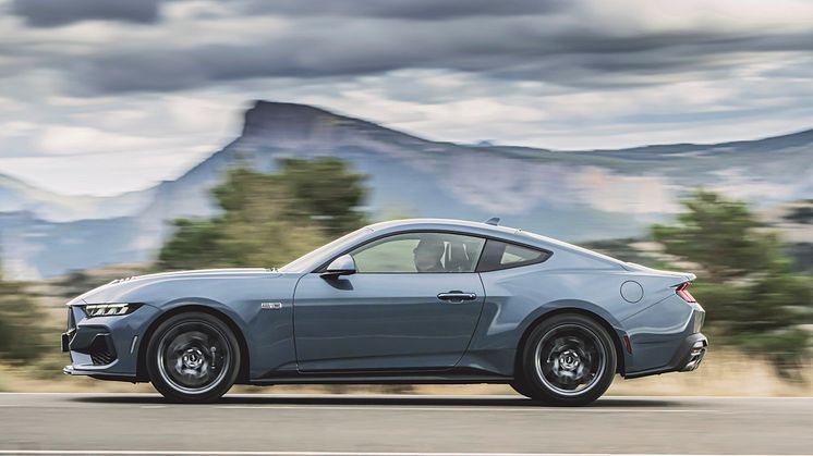 2024_FORD_MUSTANG_COUPE_ 30